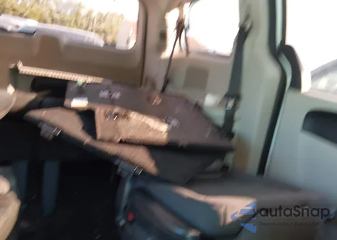 2015 Dodge Grand Caravan American Value Pkg из США, поврежденный, VIN 2C4RDGBG6FR557718